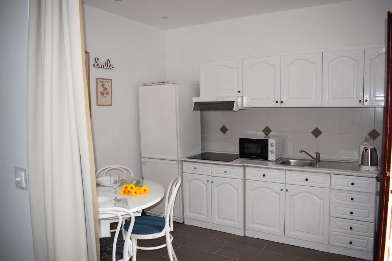 Studio Apartment Lu Rupa Bagian luar foto